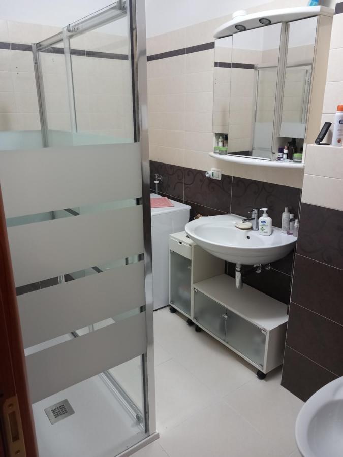 Andres' Apartment 斯培西亚 外观 照片